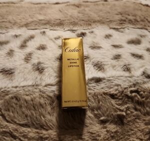 Metallic Shine Gold Lipstick